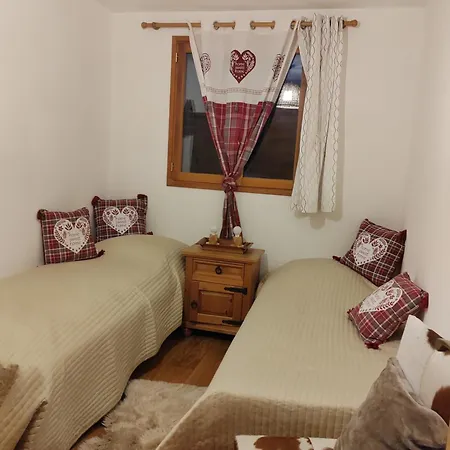 Le Coucou - Grand Chalet - Parking - Wifi - - 10adul+2enf Chalet